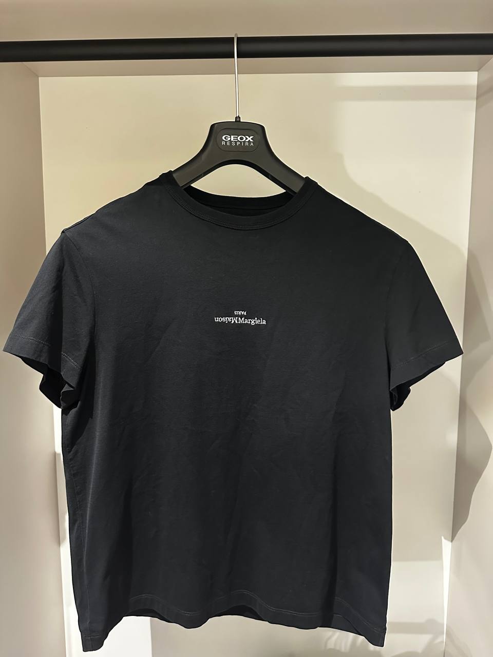 Maison Margiela upside logo t-shirt